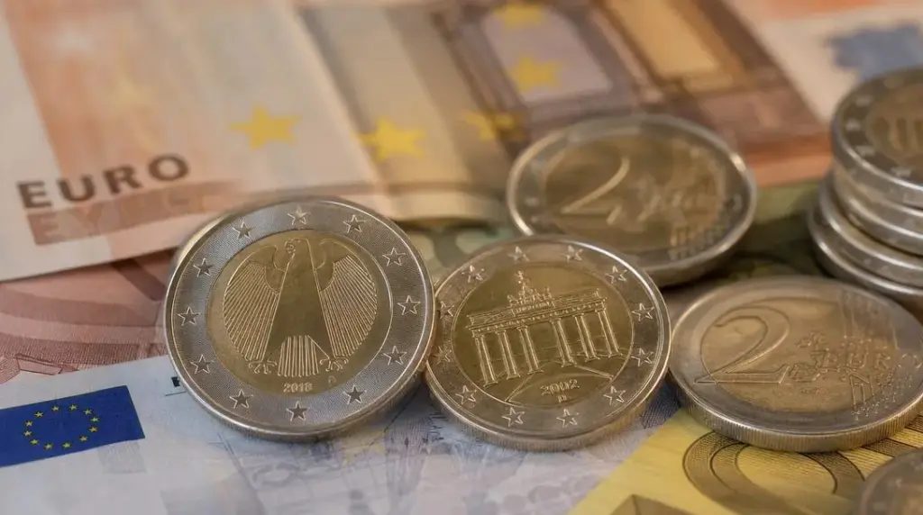 Jaka waluta oficjalnie obowiązuje obecnie w Niemczech?