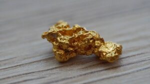 pix1861-gold-nugget.